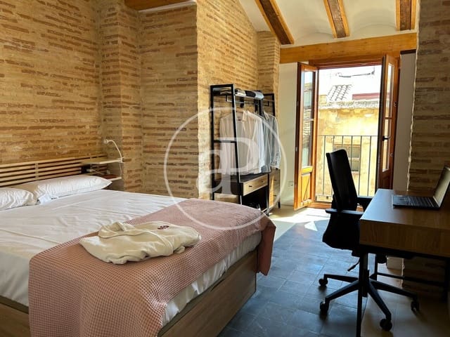 2 soverom Leilighet til leie i El Carme, Valencia by - € 1 750 (Ref: 9942594)