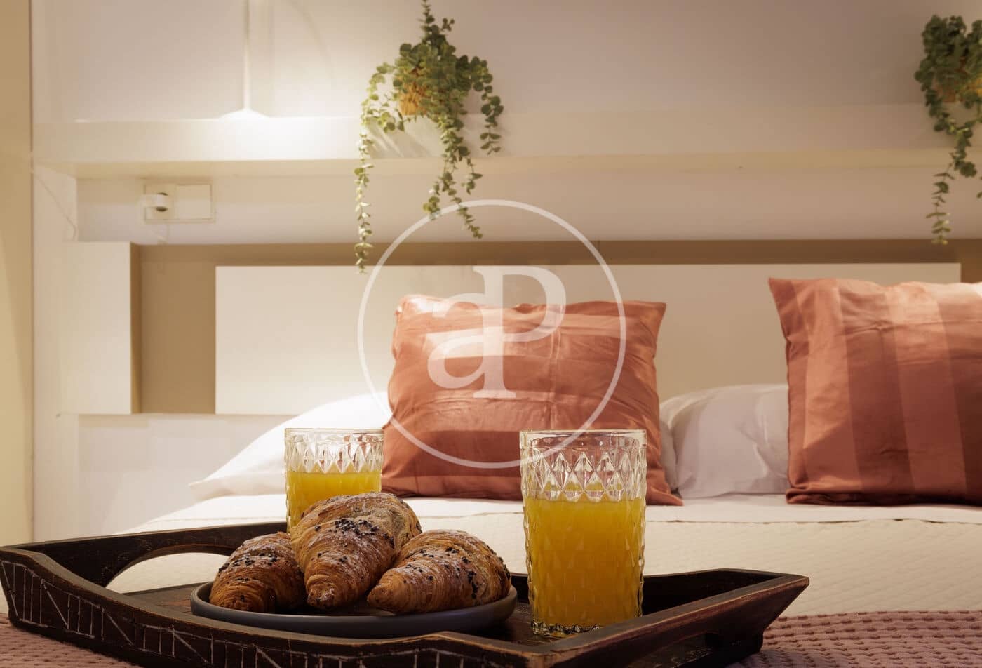 1 bedroom Apartment for rent in Valencia city - € 1,300 (Ref: 9942595)