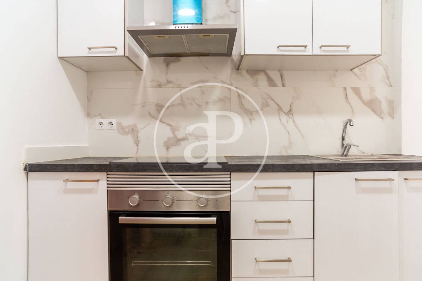 3 makuuhuone Huoneisto vuokrattavana paikassa Valencia kaupunki - 1 300 € (Ref: 9942596)