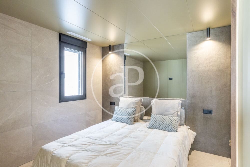 1 bedroom Apartment for sale in Valencia city - € 435,000 (Ref: 9942597)