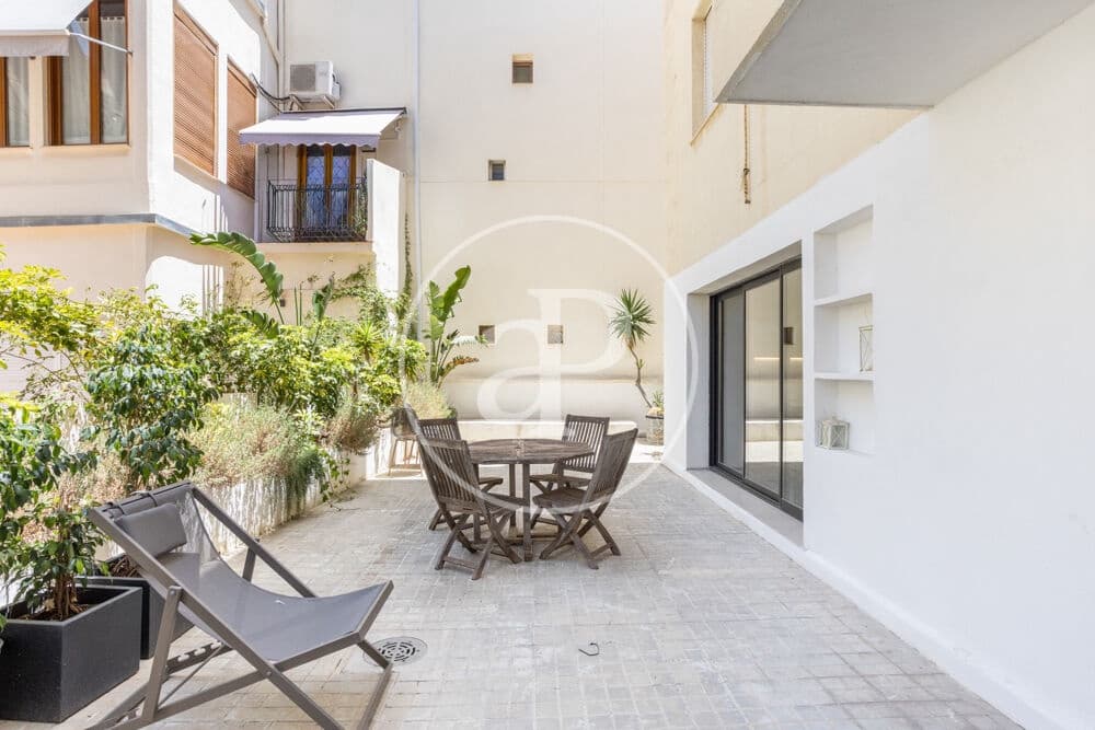 1 bedroom Apartment for sale in Valencia city - € 435,000 (Ref: 9942597)