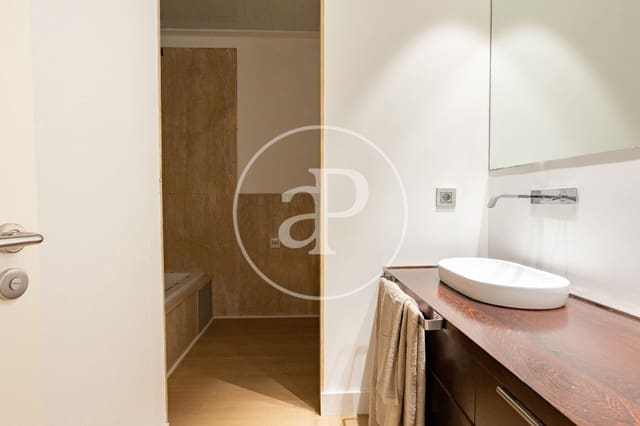 1 soverom Leilighet til leie i Sant Francesc, Valencia by - € 1 600 (Ref: 9942598)