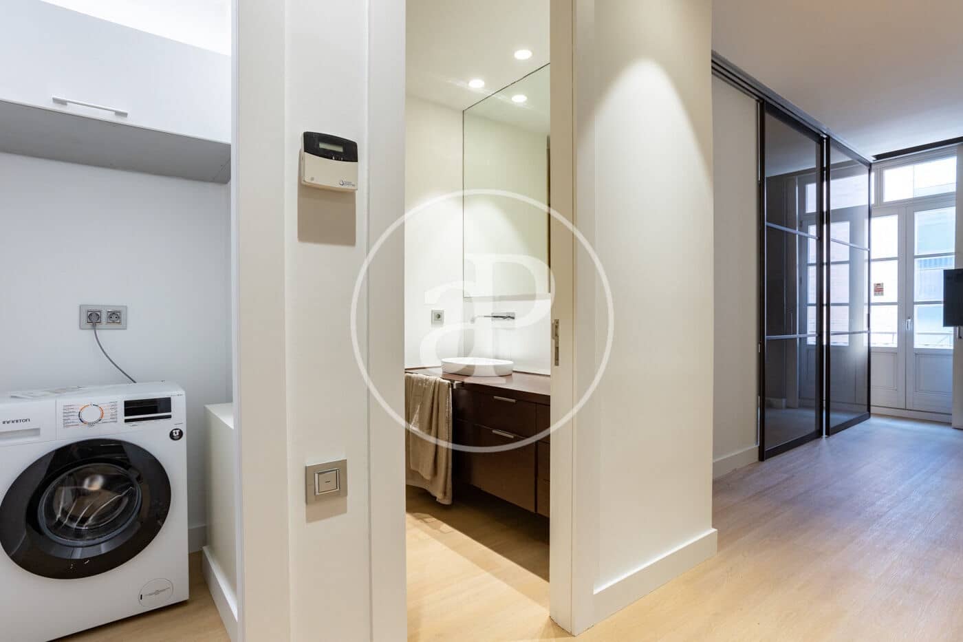 1 soverom Leilighet til leie i Valencia by - € 1 600 (Ref: 9942598)