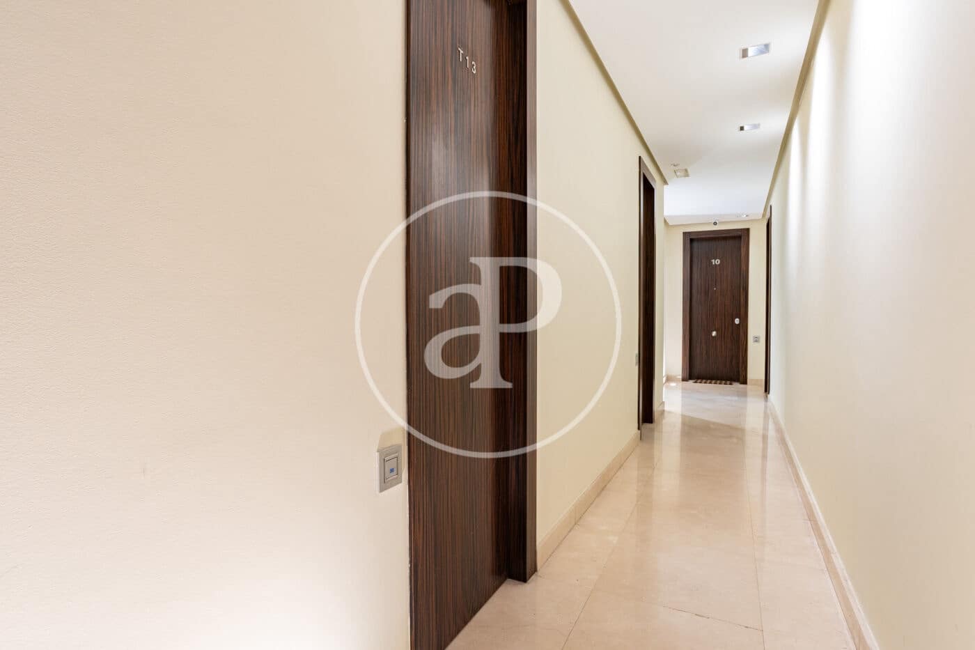 1 soverom Leilighet til leie i Valencia by - € 1 600 (Ref: 9942598)