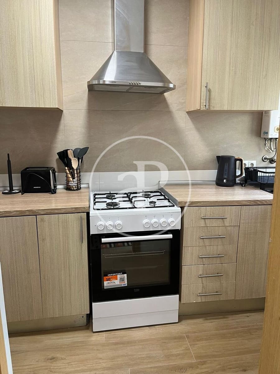 2 Zimmer Apartment zu vermieten in Valencia Stadt - 1.400 € (Ref: 9942599)
