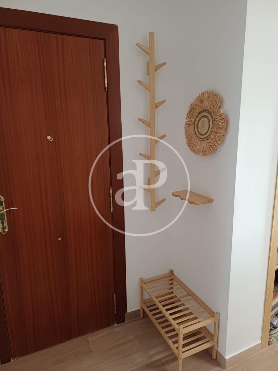 2 Zimmer Apartment zu vermieten in Valencia Stadt - 1.400 € (Ref: 9942599)