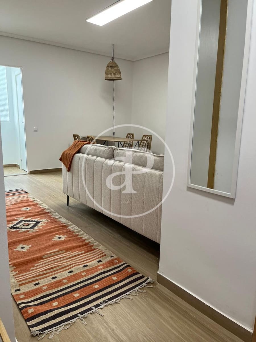 2 Zimmer Apartment zu vermieten in Valencia Stadt - 1.400 € (Ref: 9942599)