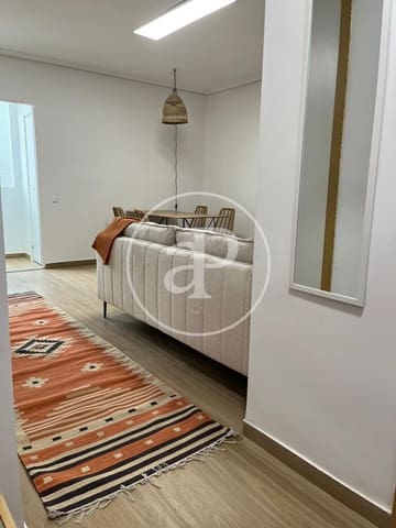 2 sovrum Lägenhet att hyra i La Petxina, Valencia stad - 1 400 € (Ref: 9942599)