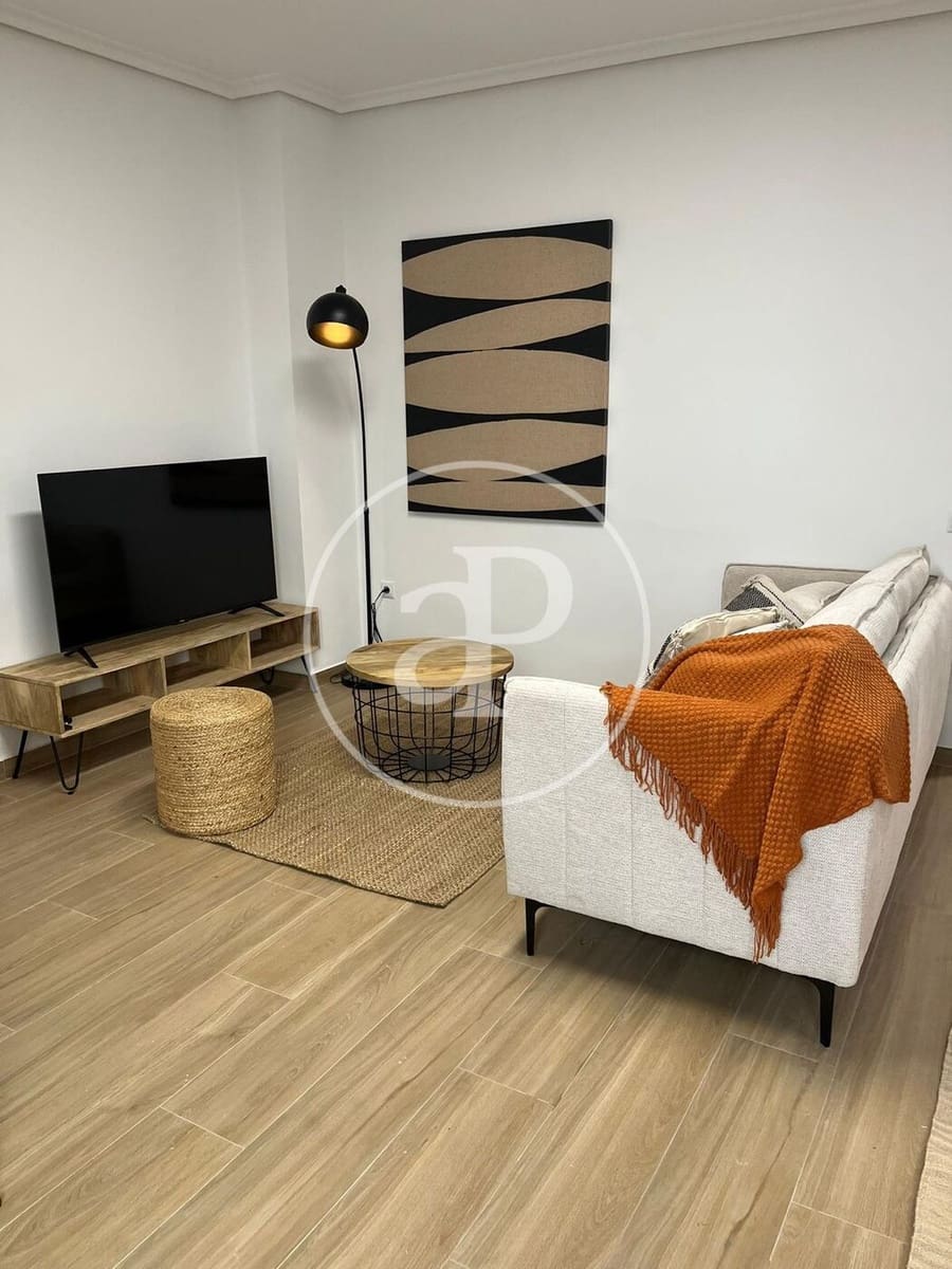 2 Zimmer Apartment zu vermieten in Valencia Stadt - 1.400 € (Ref: 9942599)