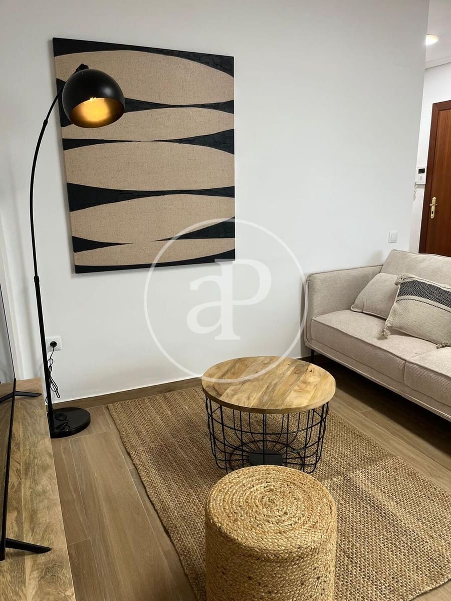 2 Zimmer Apartment zu vermieten in Valencia Stadt - 1.400 € (Ref: 9942599)