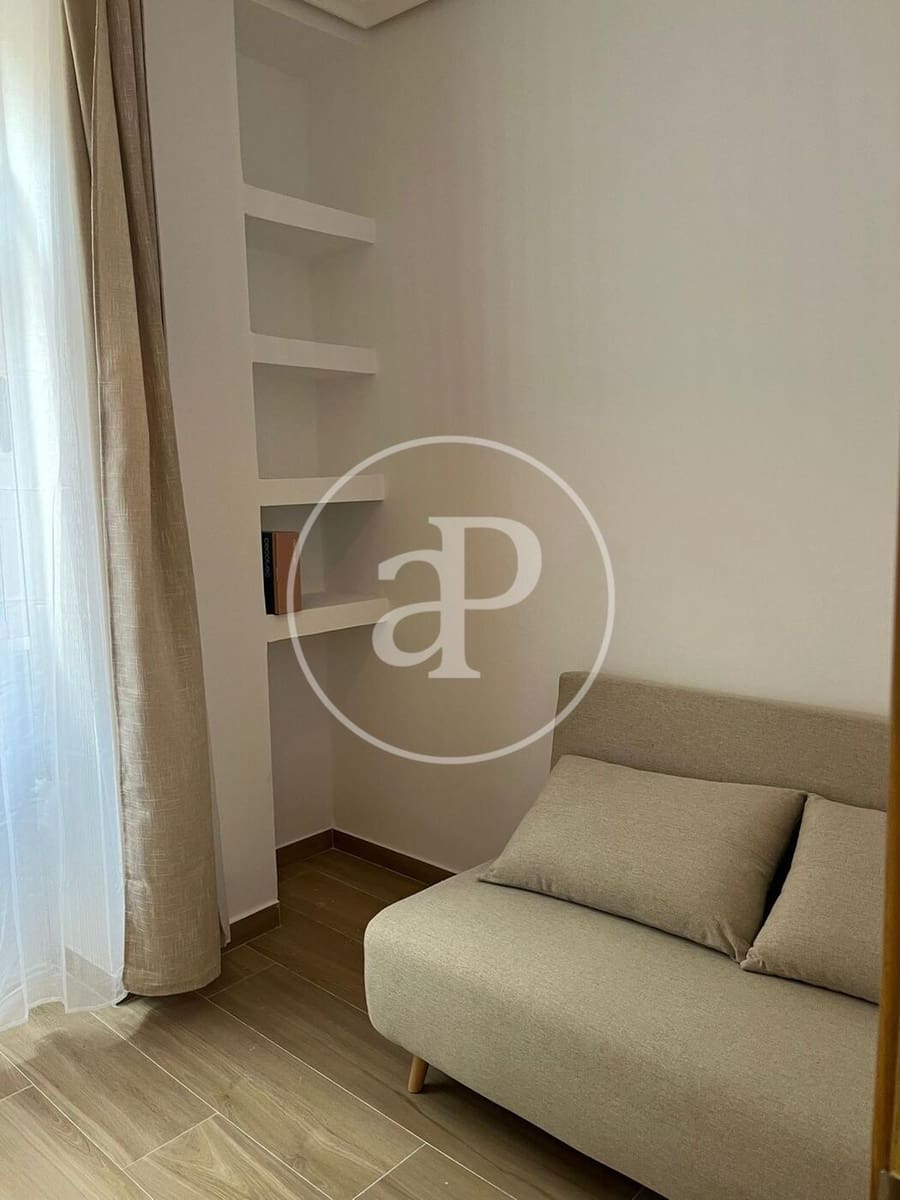2 Zimmer Apartment zu vermieten in Valencia Stadt - 1.400 € (Ref: 9942599)