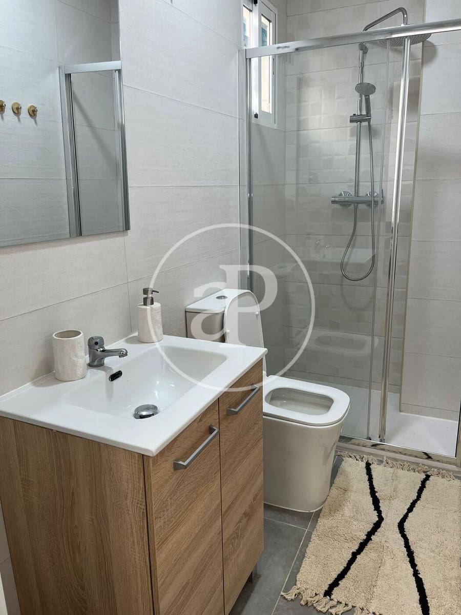 2 Zimmer Apartment zu vermieten in Valencia Stadt - 1.400 € (Ref: 9942599)