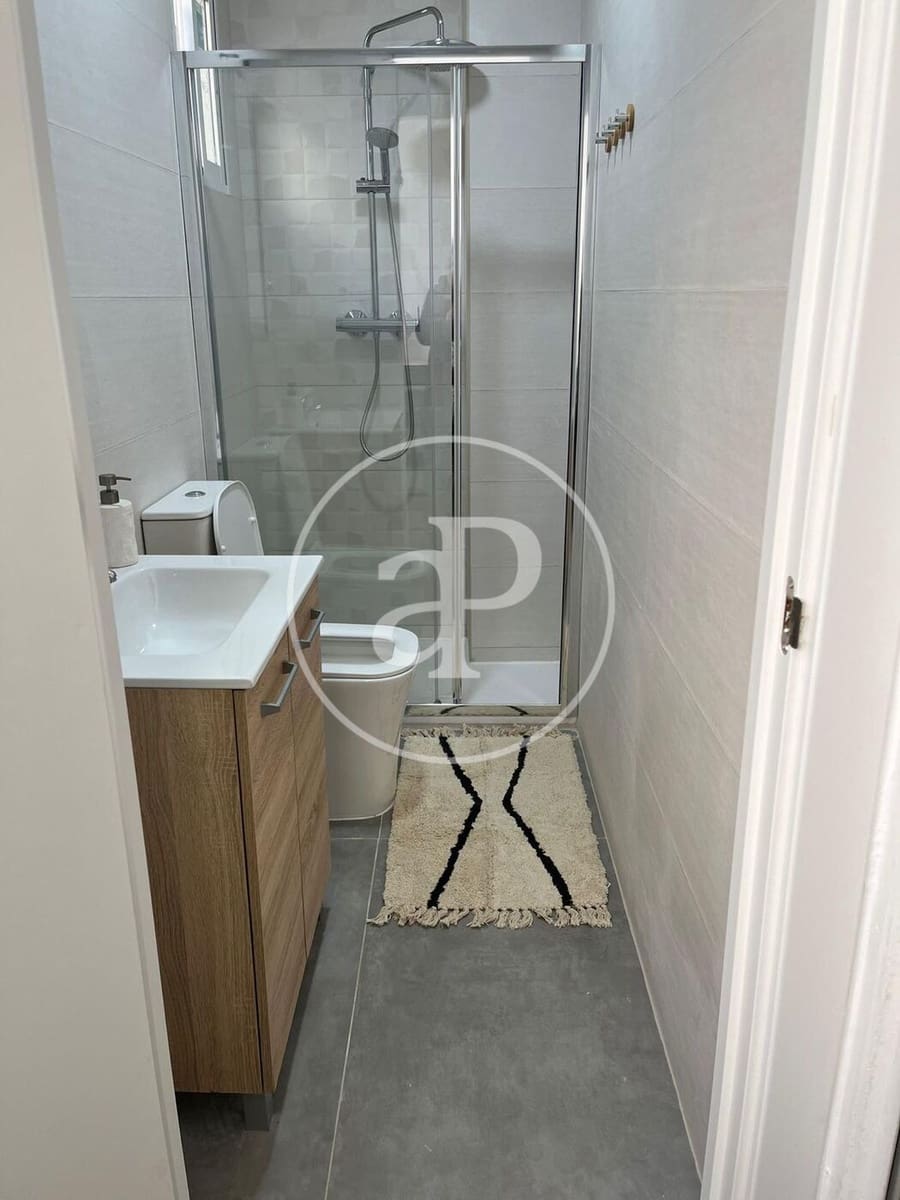 2 Zimmer Apartment zu vermieten in Valencia Stadt - 1.400 € (Ref: 9942599)