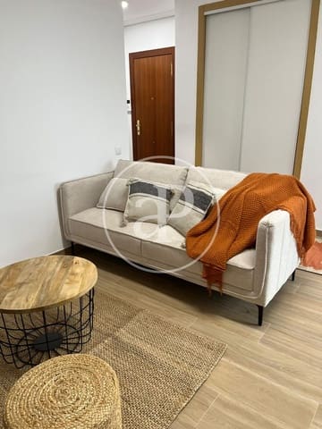 2 sovrum Lägenhet att hyra i La Petxina, Valencia stad - 1 400 € (Ref: 9942599)