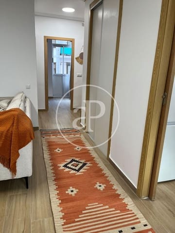 2 sovrum Lägenhet att hyra i La Petxina, Valencia stad - 1 400 € (Ref: 9942599)