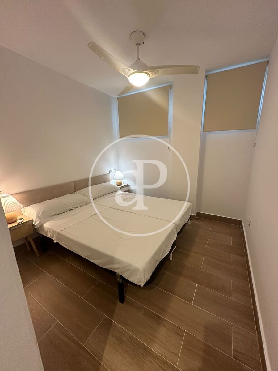3 bedroom Apartment for rent in Alicante / Alacant city with pool - € 1,200 (Ref: 9942601)