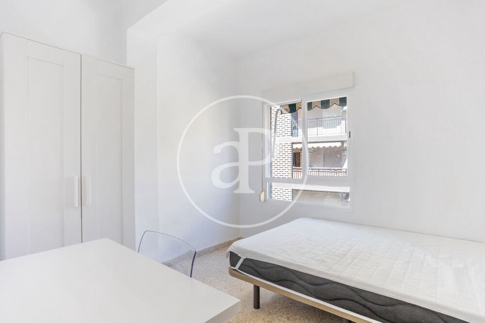 3 soverom Leilighet til leie i Valencia by - € 1 500 (Ref: 9945788)