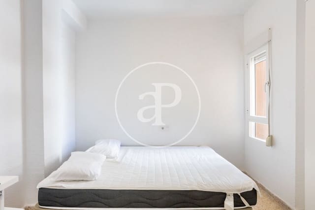 3 soveværelse Lejlighed til leje i Ciutat Jardi, Valencia by - € 1.500 (Ref: 9945788)