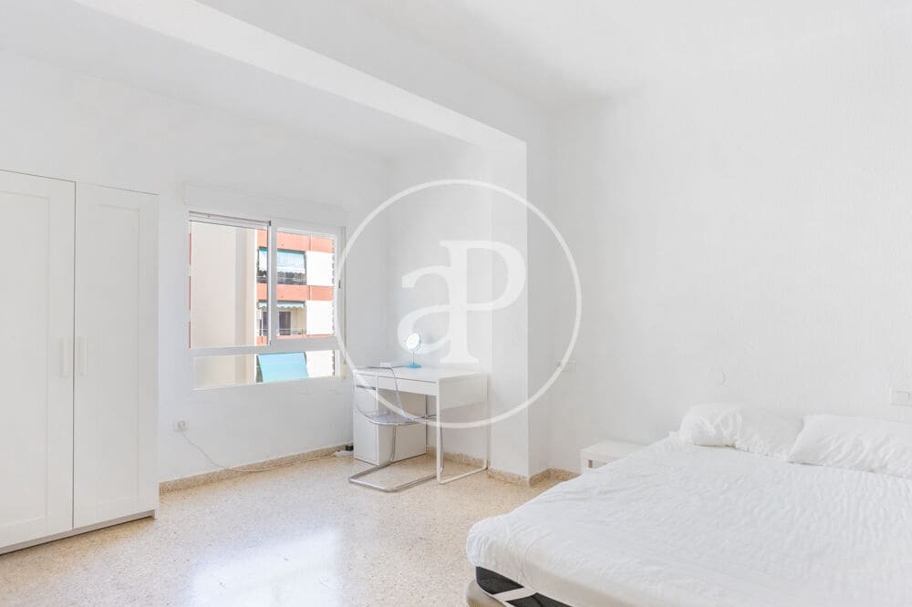 3 soverom Leilighet til leie i Valencia by - € 1 500 (Ref: 9945788)