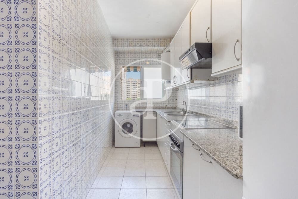 3 soverom Leilighet til leie i Valencia by - € 1 500 (Ref: 9945788)