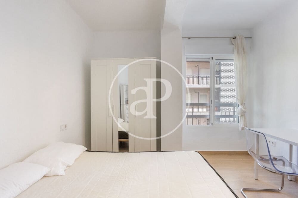 5 camera da letto Appartamento da affittare in Valencia citta - 2.000 € (Rif: 9945789)