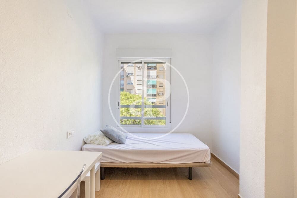 5 camera da letto Appartamento da affittare in Valencia citta - 2.000 € (Rif: 9945789)