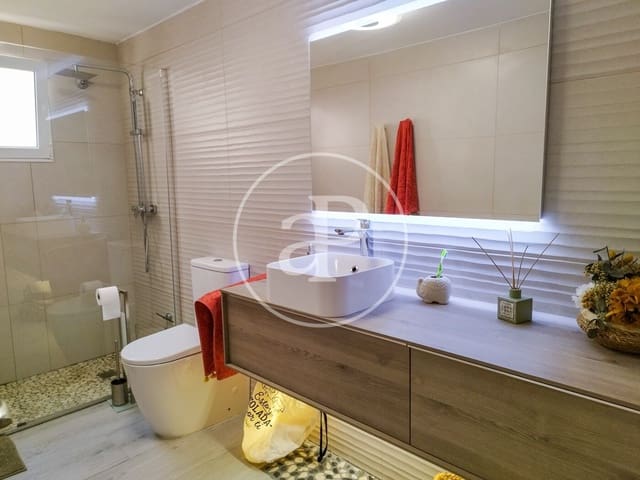 3 soveværelse Lejlighed til leje i Alicante by med garage - € 1.600 (Ref: 9945790)