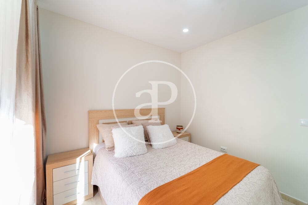 4 bedroom Apartment for sale in Alicante / Alacant city - € 259,000 (Ref: 9945791)