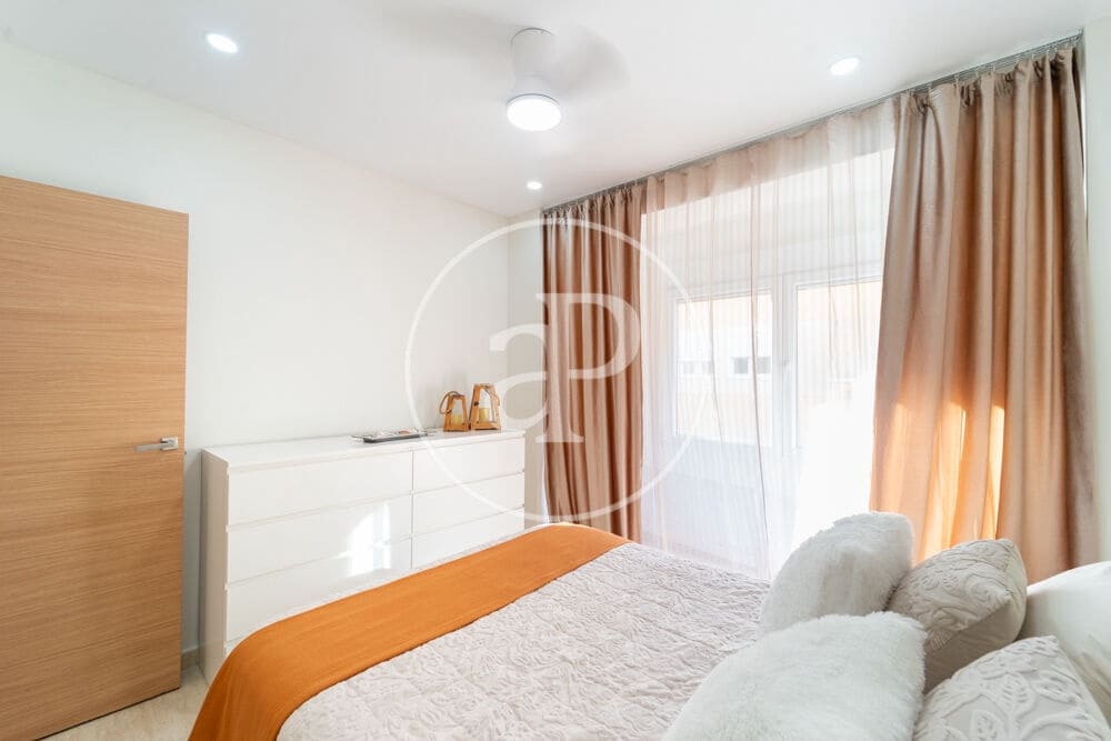 4 bedroom Apartment for sale in Alicante / Alacant city - € 259,000 (Ref: 9945791)