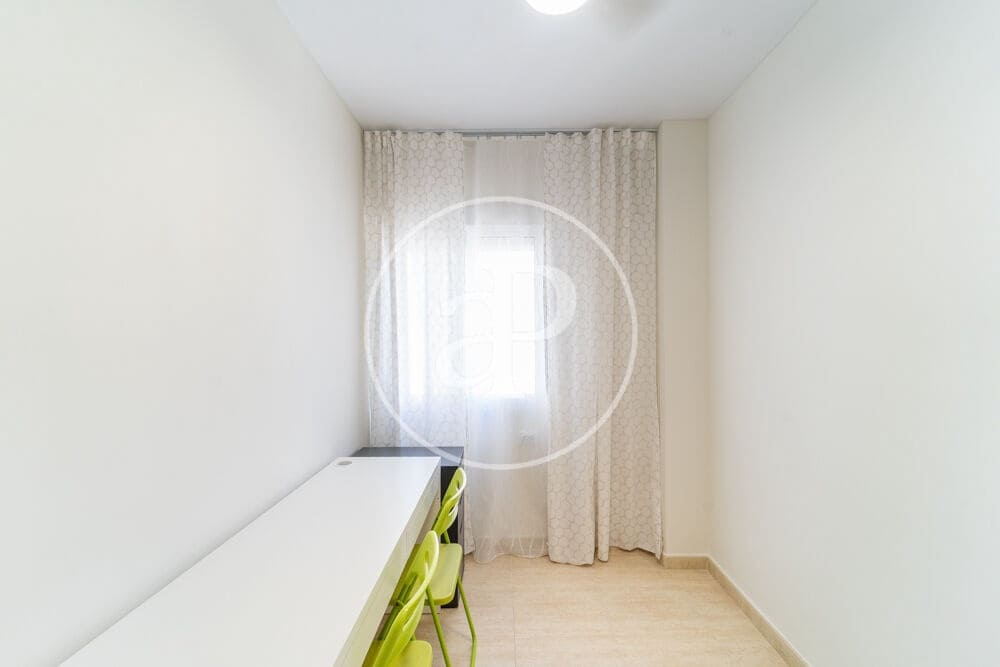 4 bedroom Apartment for sale in Alicante / Alacant city - € 259,000 (Ref: 9945791)