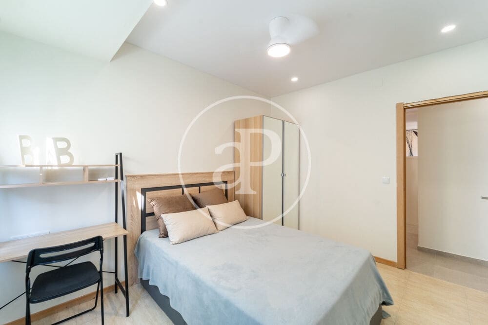 4 bedroom Apartment for sale in Alicante / Alacant city - € 259,000 (Ref: 9945791)