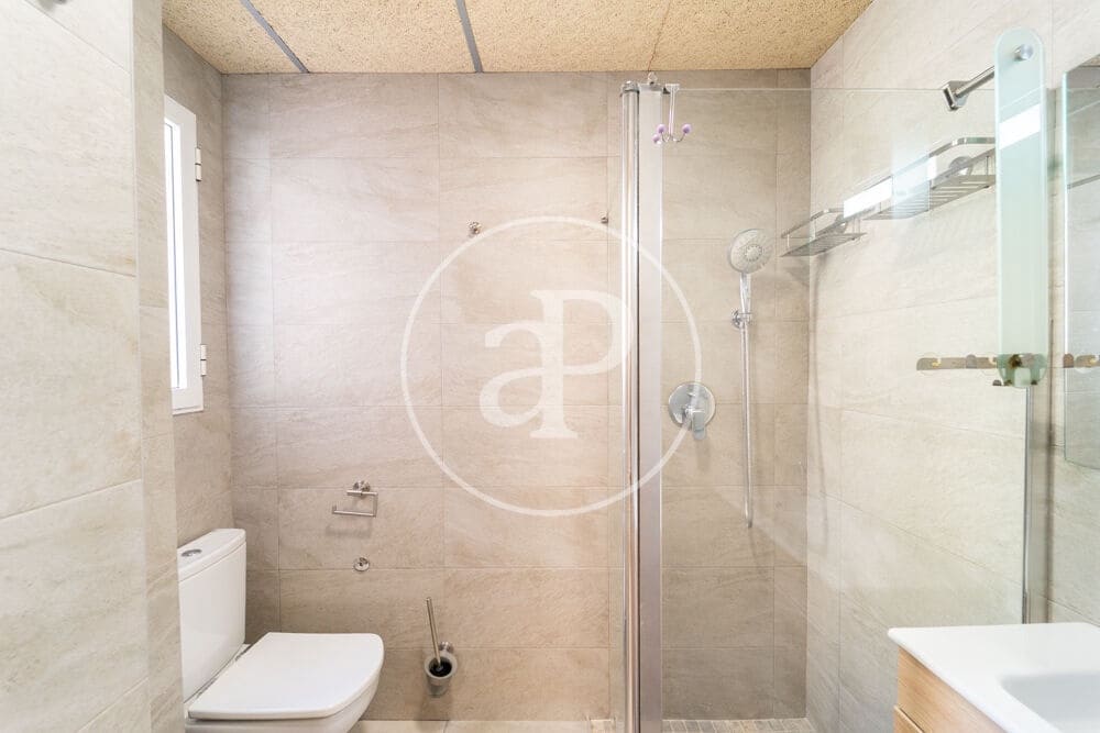 4 bedroom Apartment for sale in Alicante / Alacant city - € 259,000 (Ref: 9945791)