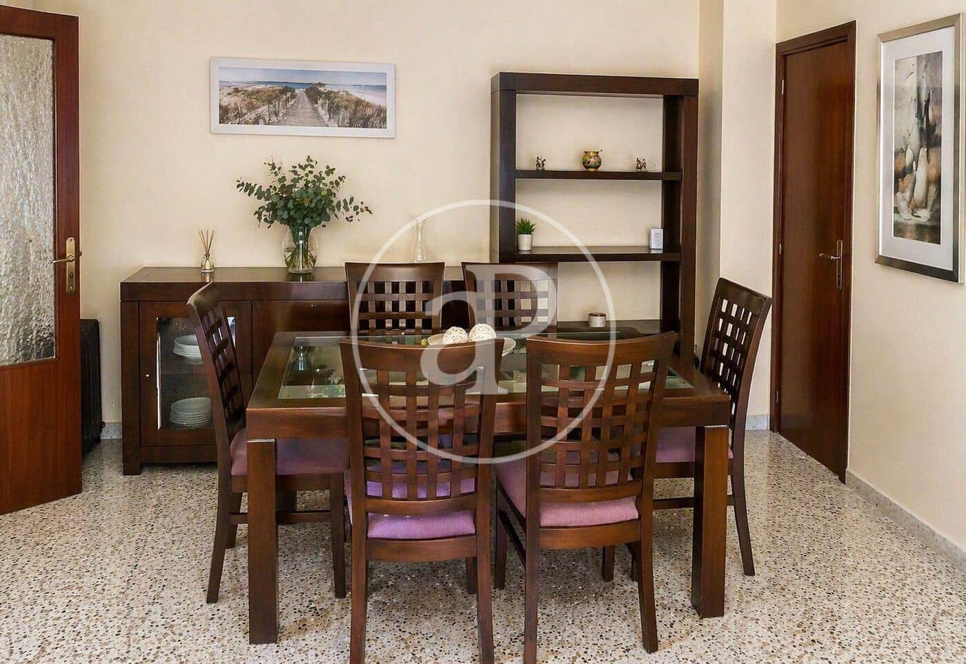 3 bedroom Apartment for rent in Valencia city - € 1,300 (Ref: 9945792)
