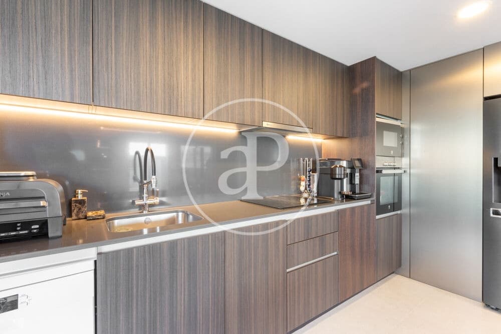 2 sypialnia Apartament na sprzedaż w Miasto Walencja z basenem - 840 000 € (Ref: 9947988)