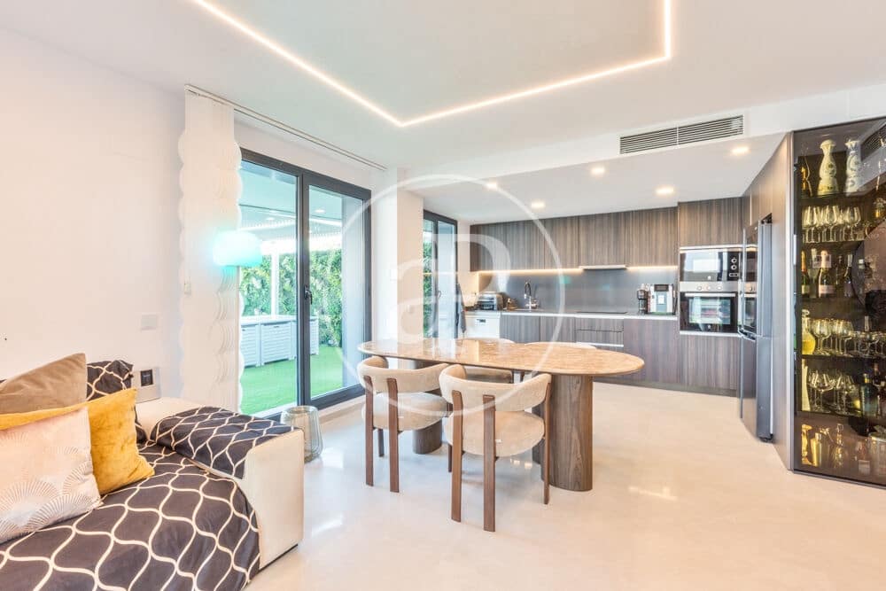 2 sypialnia Apartament na sprzedaż w Miasto Walencja z basenem - 840 000 € (Ref: 9947988)
