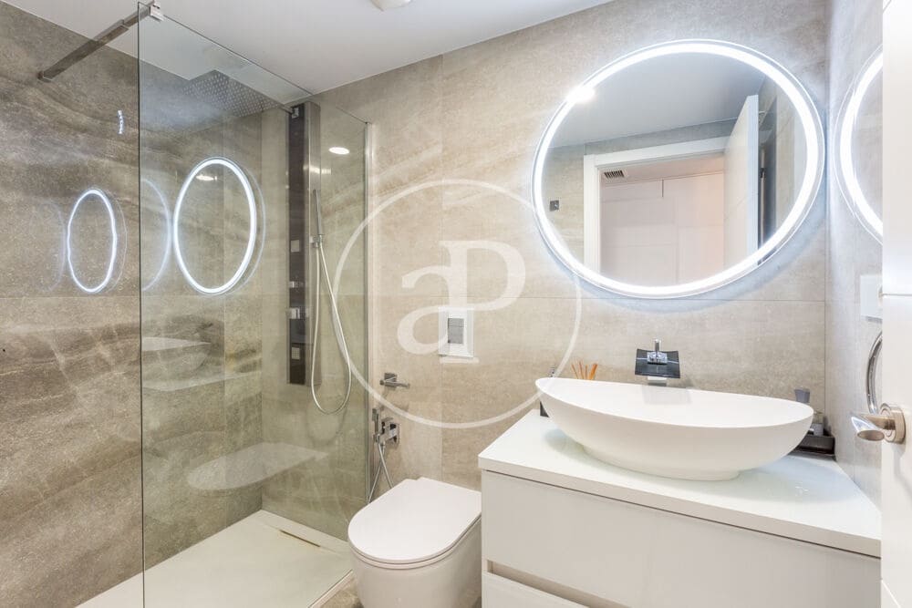2 sypialnia Apartament na sprzedaż w Miasto Walencja z basenem - 840 000 € (Ref: 9947988)