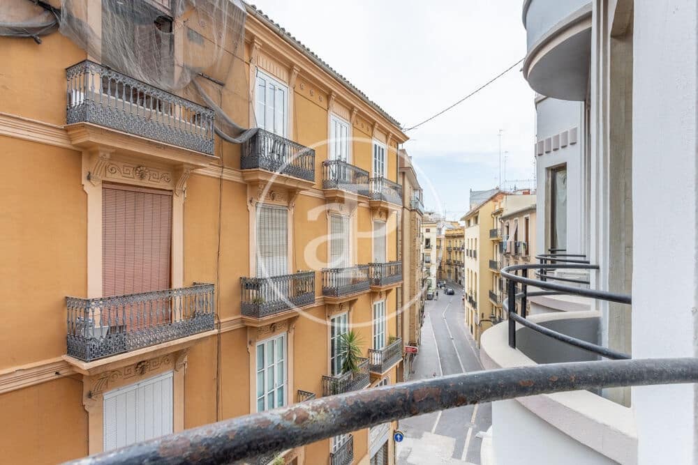 4 soveværelse Lejlighed til leje i Valencia by - € 2.100 (Ref: 9949861)