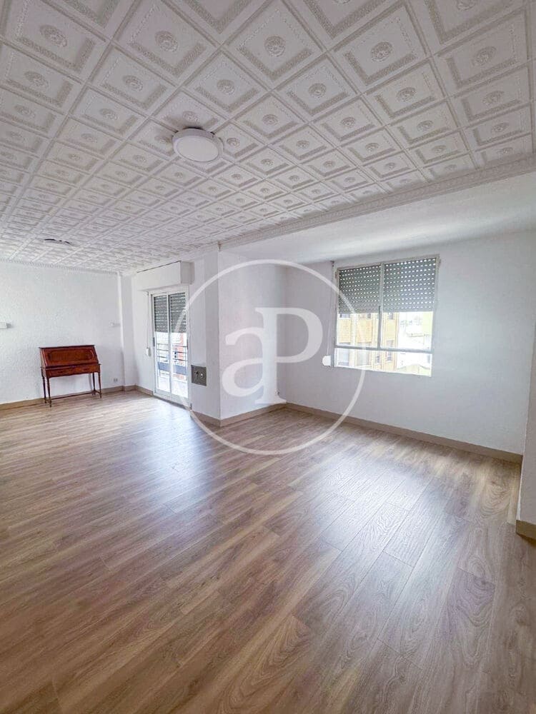 4 chambre Appartement à vendre à Castello de la Plana - 158 500 € (Ref: 9949863)