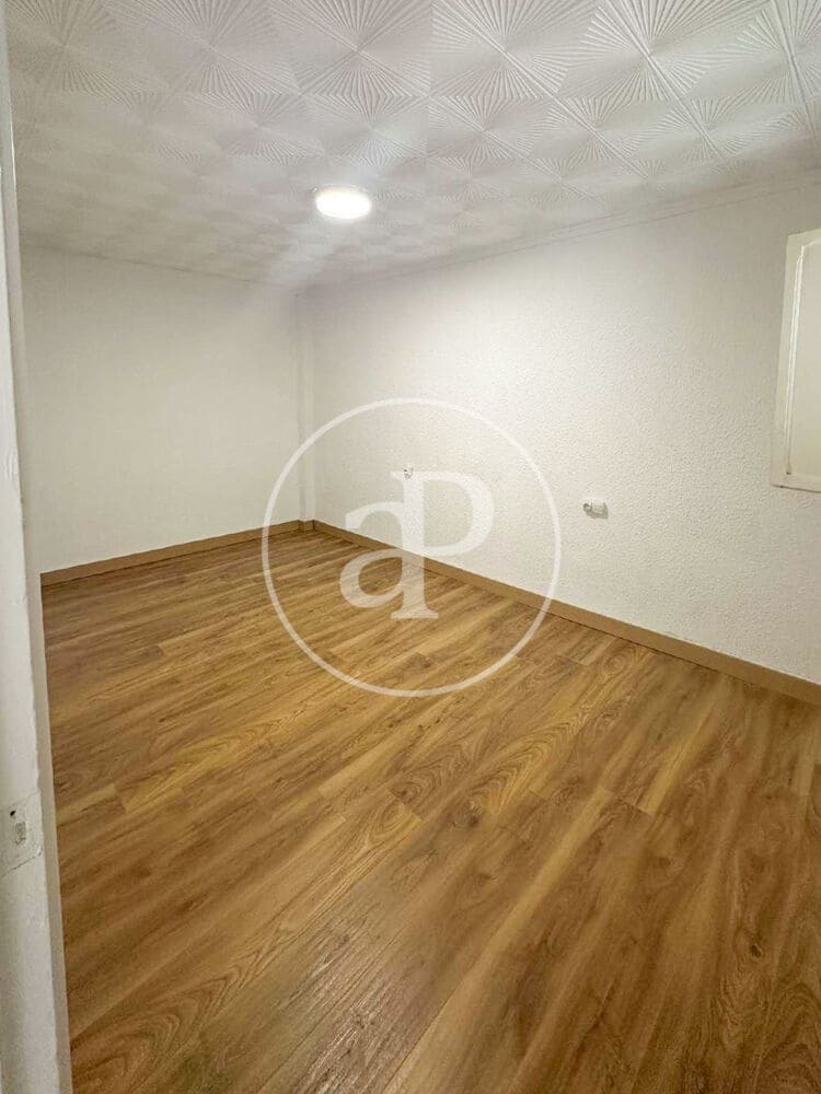 4 chambre Appartement à vendre à Castello de la Plana - 158 500 € (Ref: 9949863)