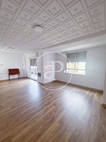 4 soveværelse Lejlighed til salg i Castelló de la Plana - € 158.500 (Ref: 9949863)