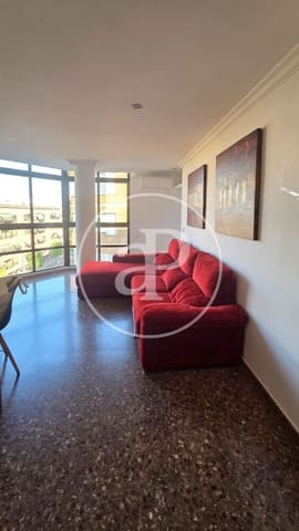 3 makuuhuone Kattohuoneisto myytävänä paikassa Picassent mukana uima-altaan - 269 000 € (Ref: 9949864)