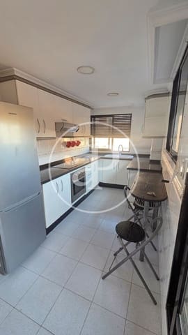 3 makuuhuone Kattohuoneisto myytävänä paikassa Picassent mukana uima-altaan - 269 000 € (Ref: 9949864)