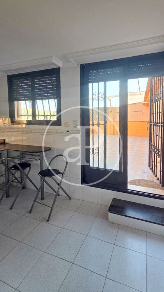 3 bedroom Penthouse for sale in Picassent with pool - € 269,000 (Ref: 9949864)