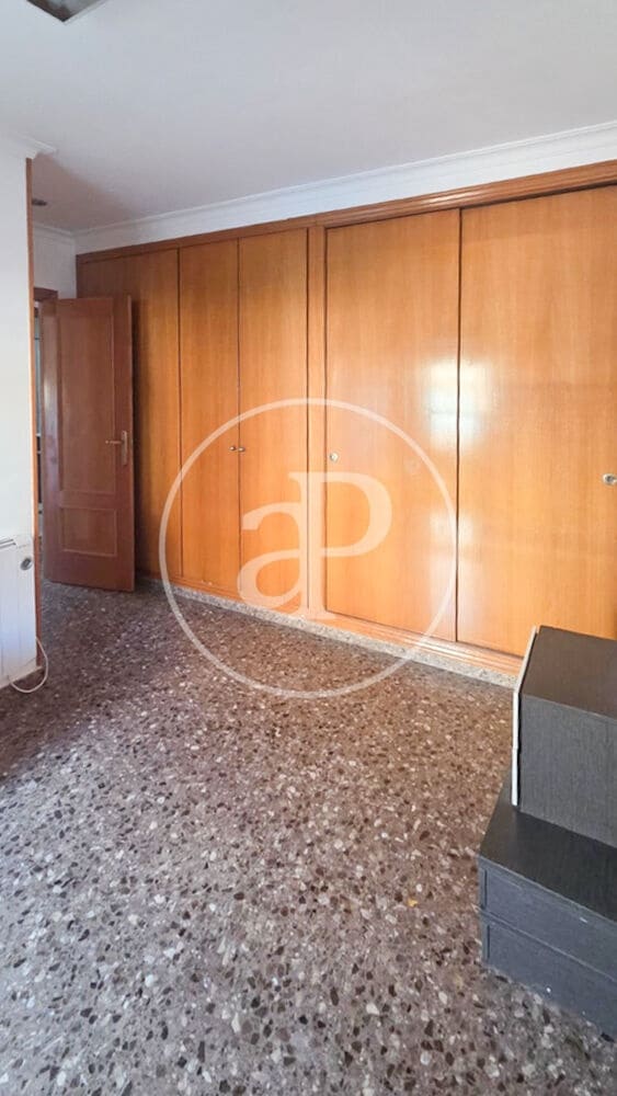 3 bedroom Penthouse for sale in Picassent with pool - € 269,000 (Ref: 9949864)