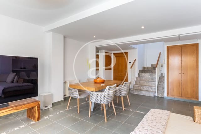 2 soveværelse Penthouse til leje i Bétera med swimmingpool garage - € 2.500 (Ref: 9949865)