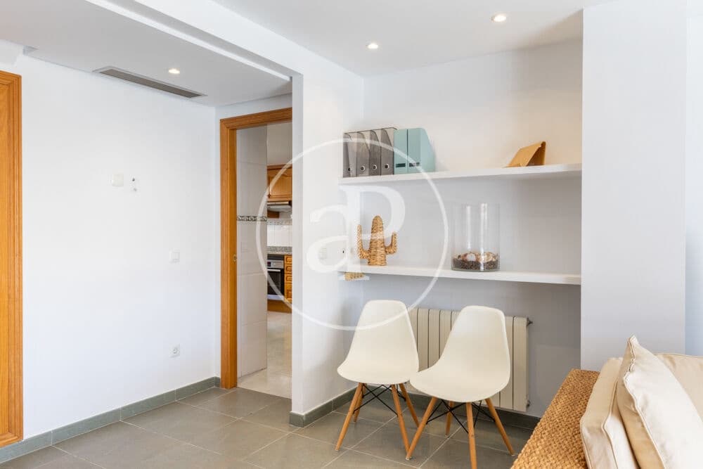 2 soveværelse Penthouse til leje i Betera med swimmingpool garage - € 2.500 (Ref: 9949865)