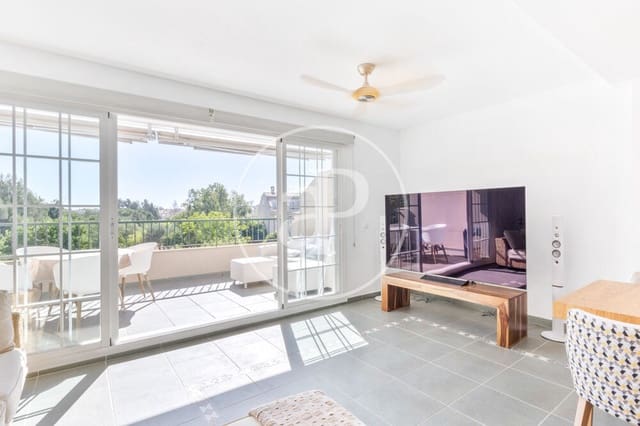 2 soveværelse Penthouse til leje i Bétera med swimmingpool garage - € 2.500 (Ref: 9949865)
