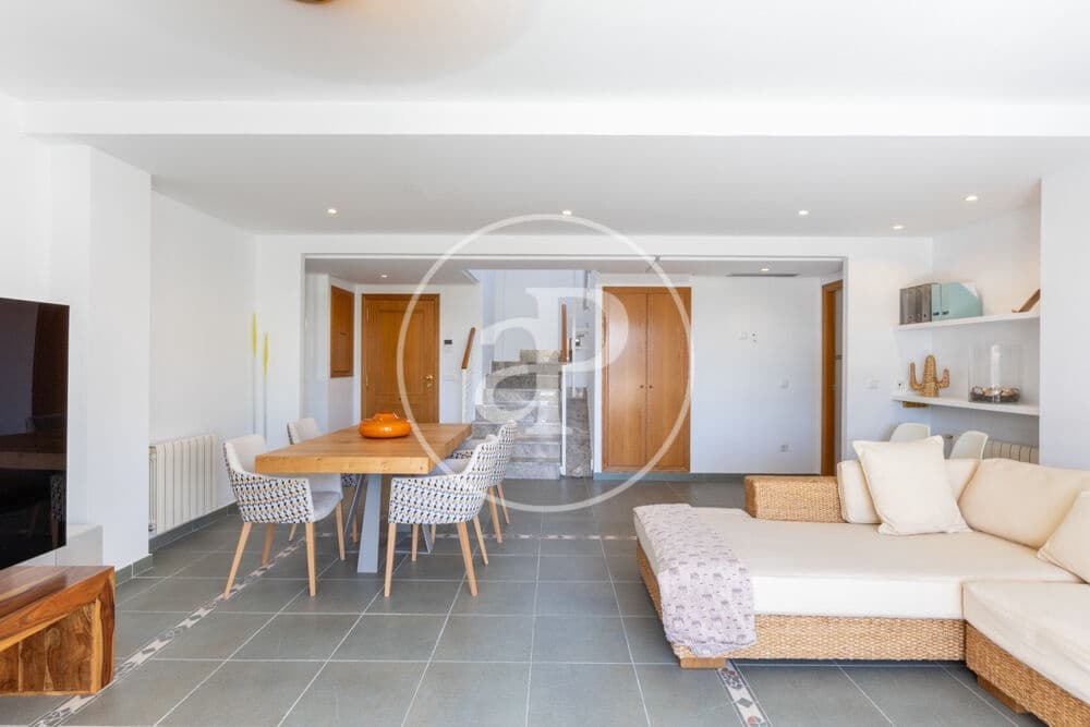 2 soveværelse Penthouse til leje i Betera med swimmingpool garage - € 2.500 (Ref: 9949865)