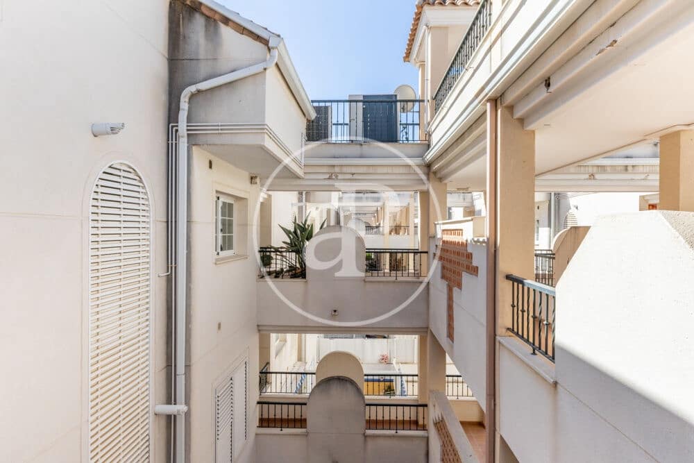 2 soveværelse Penthouse til leje i Betera med swimmingpool garage - € 2.500 (Ref: 9949865)