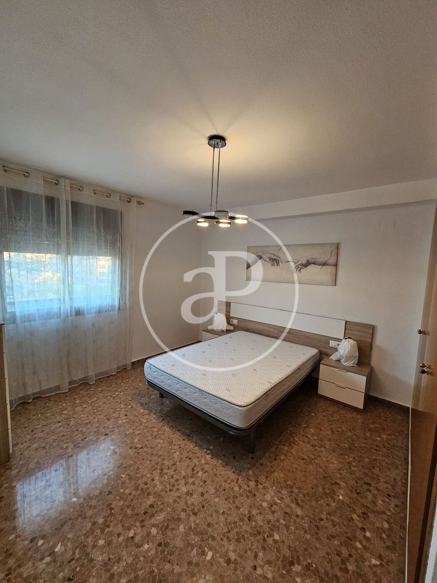3 soveværelse Lejlighed til leje i Sagunto / Sagunt med swimmingpool garage - € 1.000 (Ref: 9949875)